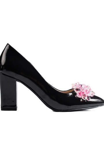 salto alto preto com...