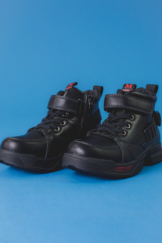 Botas pretas para menino Botas pretas para menino