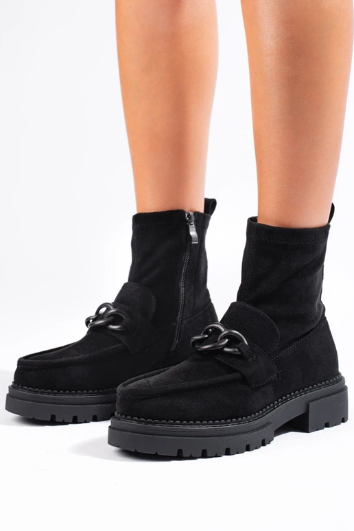 sapatos femininos pretos com...