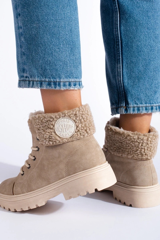 Botas de cano alto com forro de lã na...