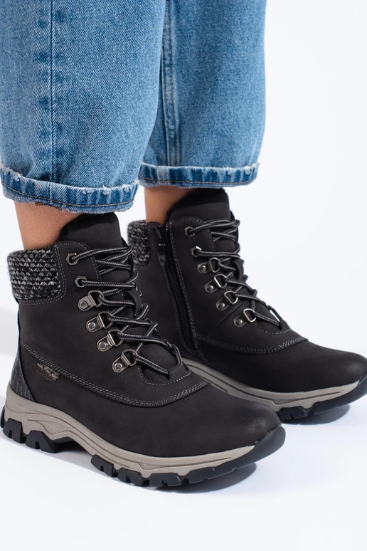 botas pretas com plataforma