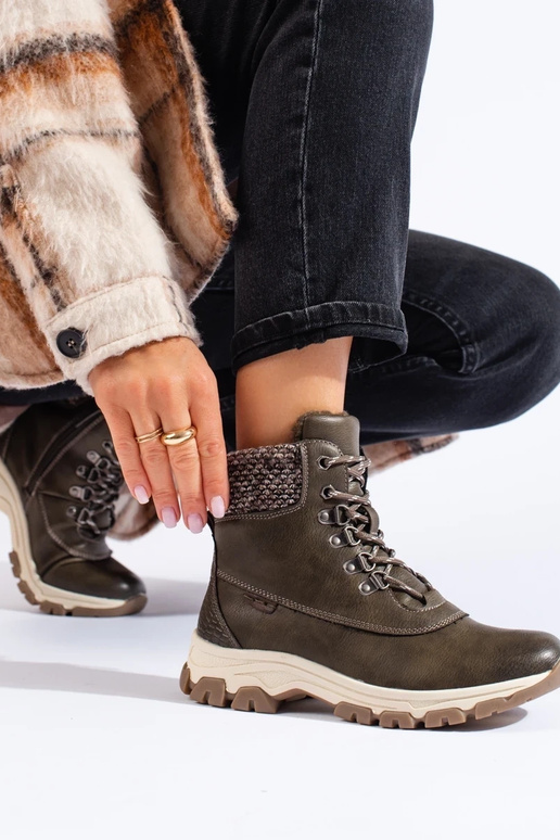 sapatos femininos com plataforma na...