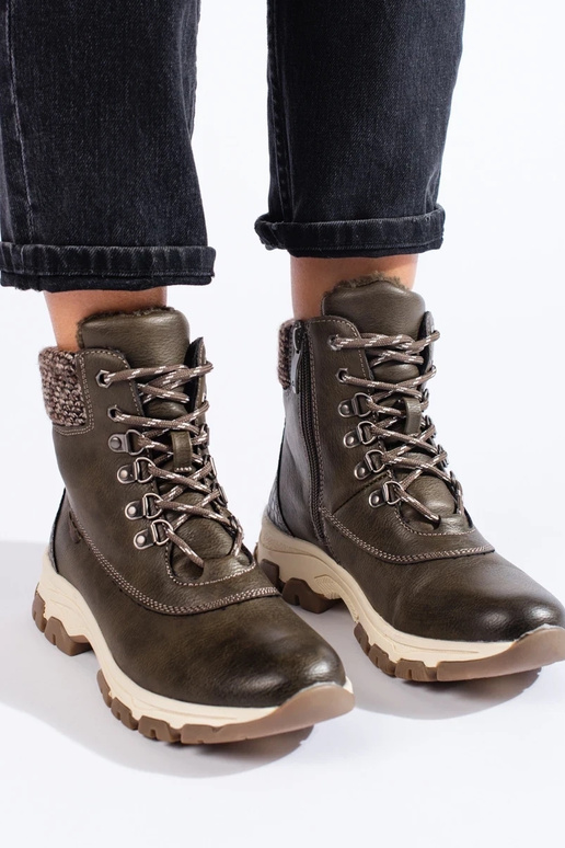 sapatos femininos com plataforma na...