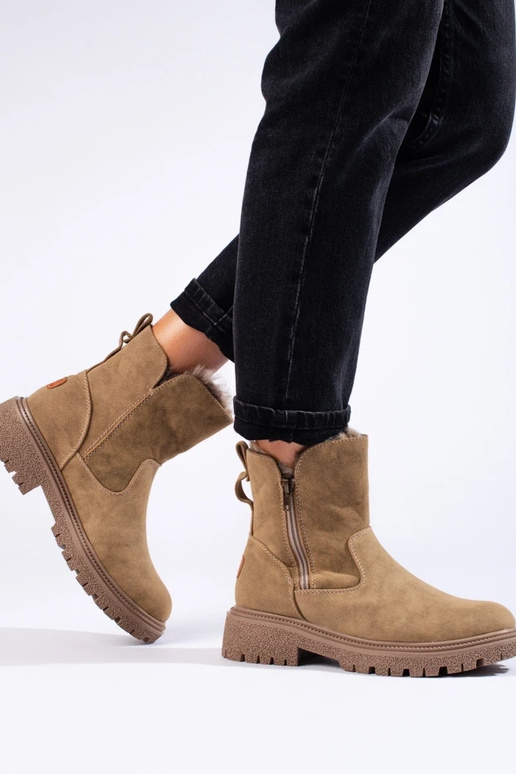 Botas femininas com isolamento bege...