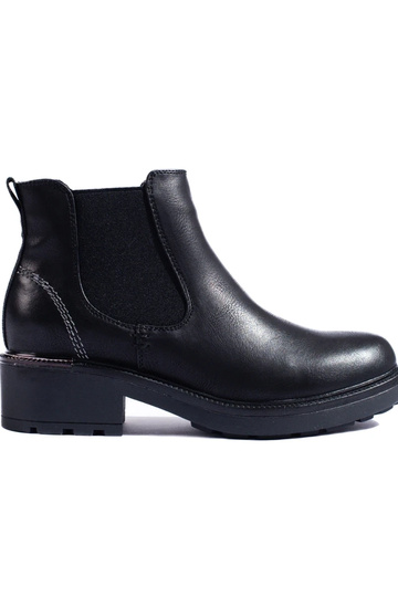 Sapatos femininos em couro...