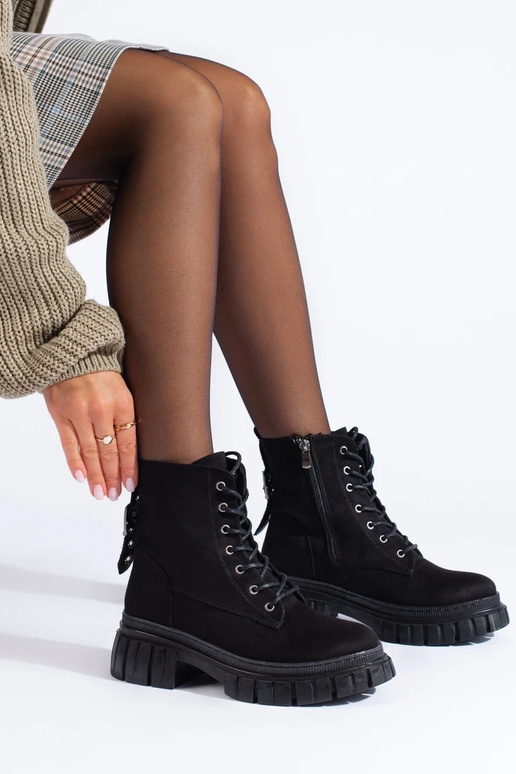 botas de camurça com plataforma... botas de camurça com plataforma...