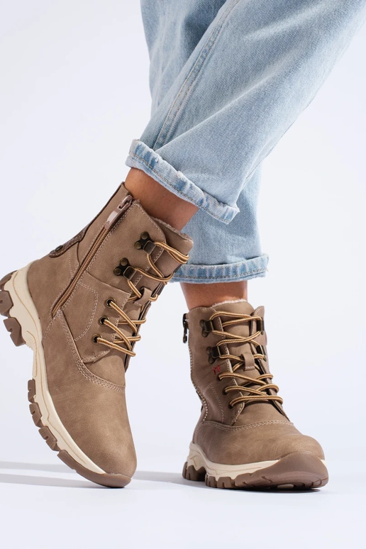 botins com atacadores e fecho... botins com atacadores e fecho...