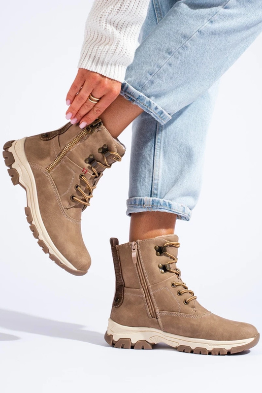 botins com atacadores e fecho... botins com atacadores e fecho...