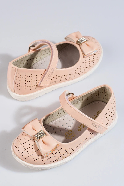 bailarina Vinceza com elementos vazados