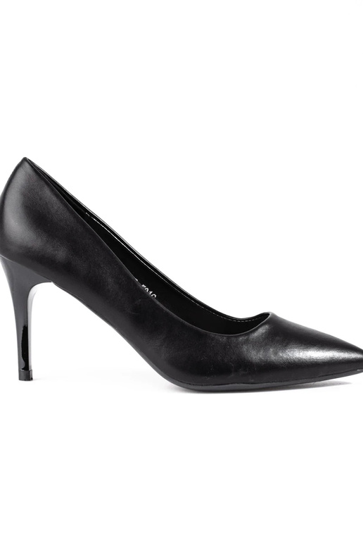 Modelo clássico de salto alto preto...