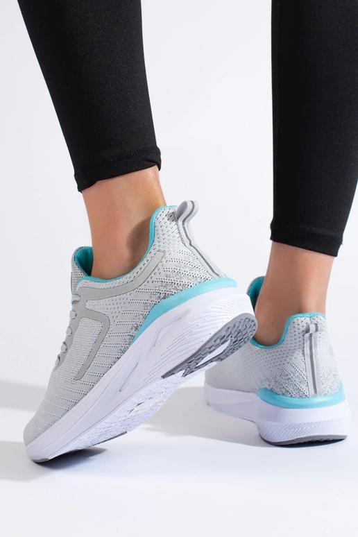 calçados esportivos DK cor cinza