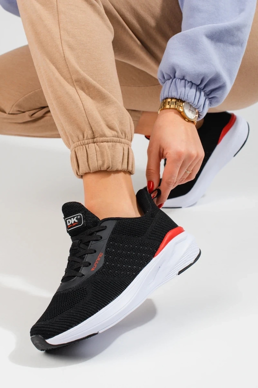 calçados esportivos pretos com salto... calçados esportivos pretos com salto...