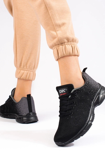 calçados esportivos pretos Dk 2