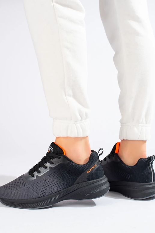 calçados esportivos DK cor cinza