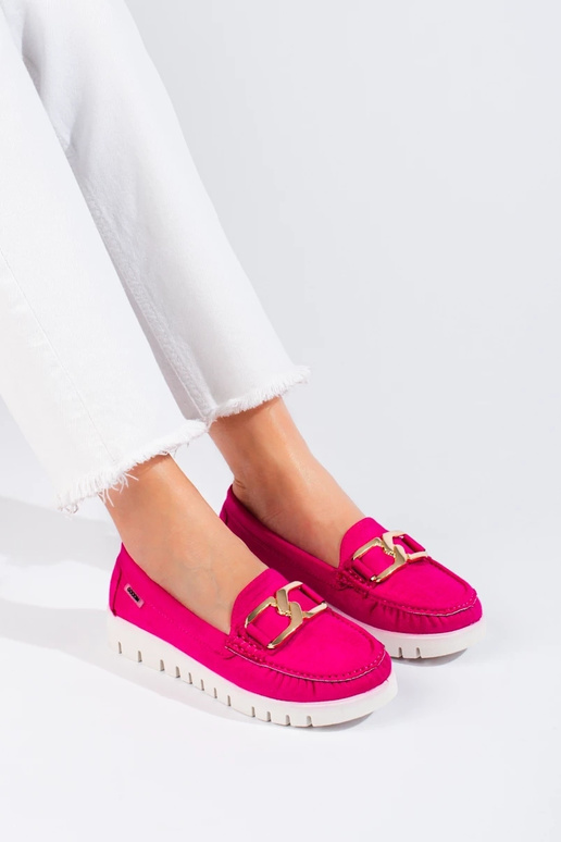 Mocassins de camurça com salto enorme... Mocassins de camurça com salto enorme...