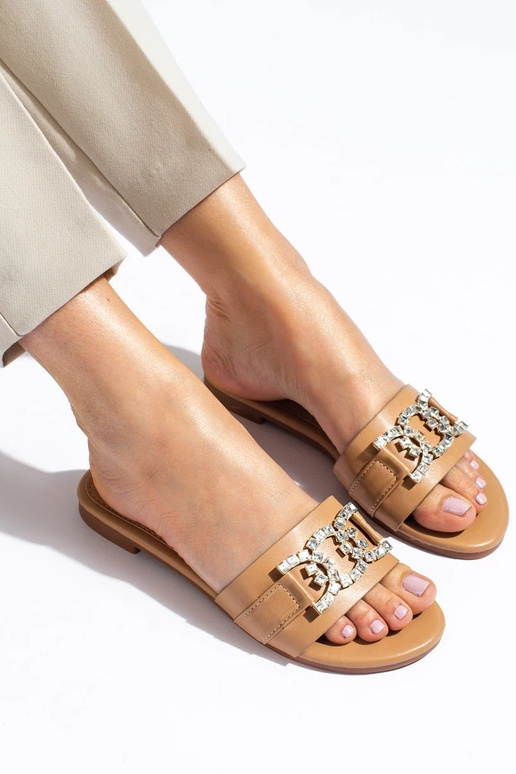 Chinelos bege Shelovet Chinelos bege Shelovet