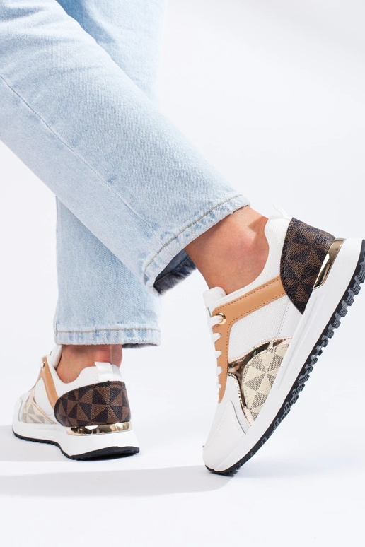 Calçados femininos estilo esportivo... Calçados femininos estilo esportivo...