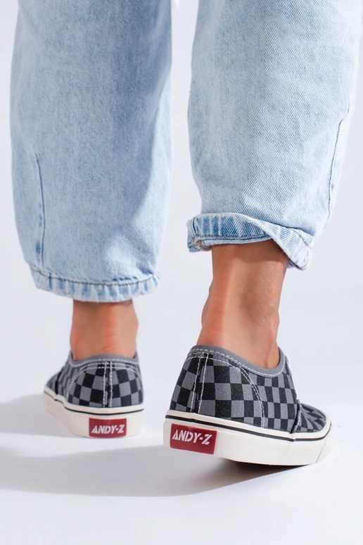 Sapatos pretos e cinza Shelovet