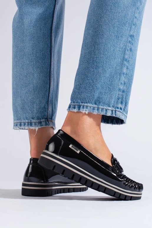Mocassins pretos com efeito de verniz... Mocassins pretos com efeito de verniz...