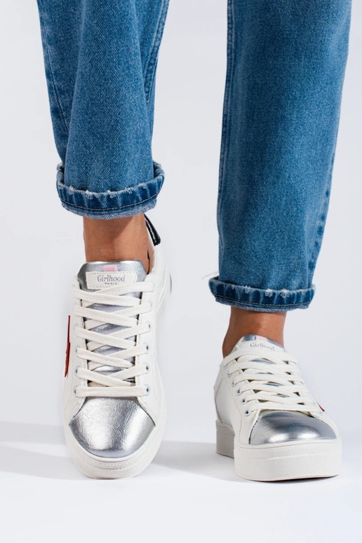 Tênis feminino modelo clássico branco... Tênis feminino modelo clássico branco...