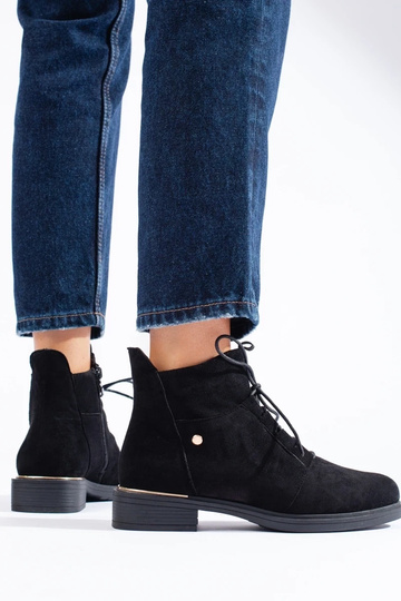 Sapatos de camurça pretos 2