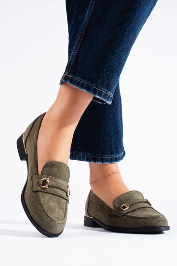 feito de sapatos modelo... 2