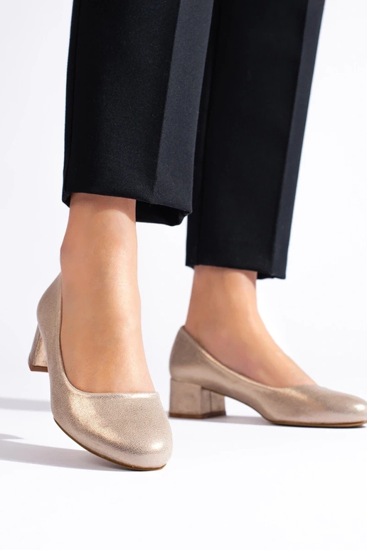 Sapatos de salto alto