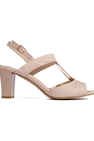 sandálias de salto dourado