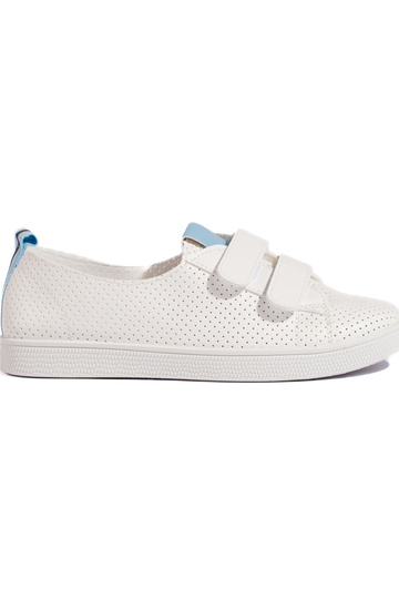 Sapatos femininos na cor...