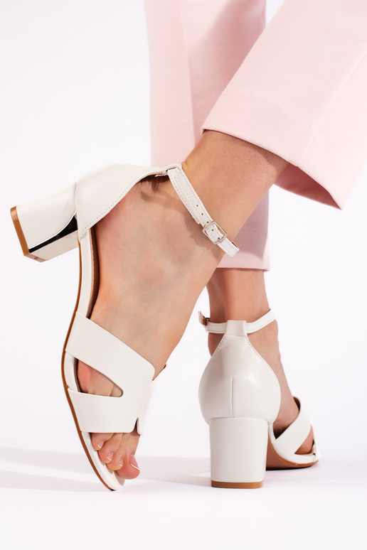 sandálias brancas sandálias brancas