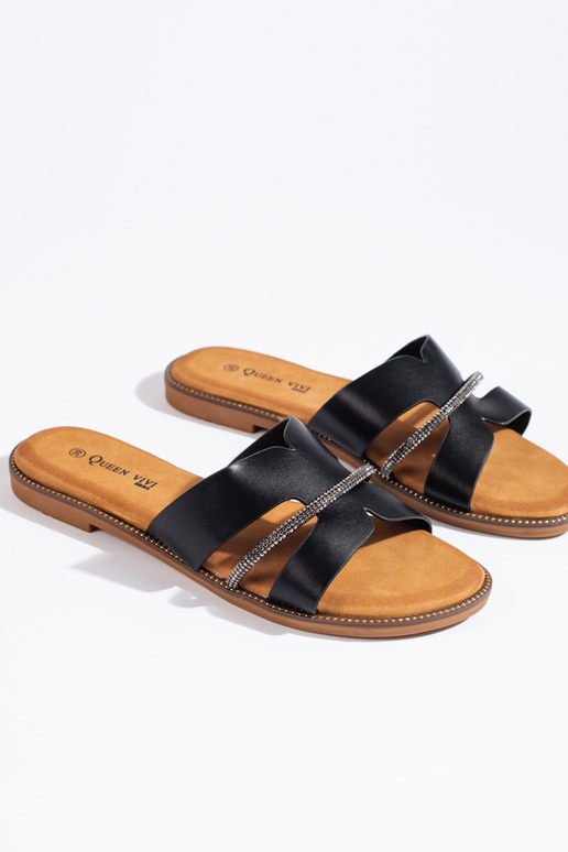 Chinelos pretos de estilo elegante