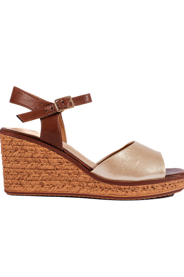 sandálias de Sergio Leone