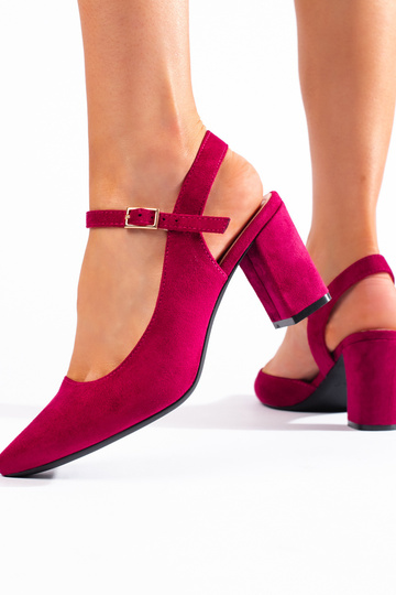 salto alto em camurça rosa... 2