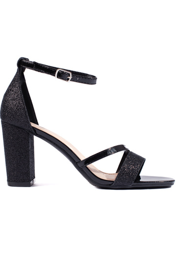 Feminino cor preta...