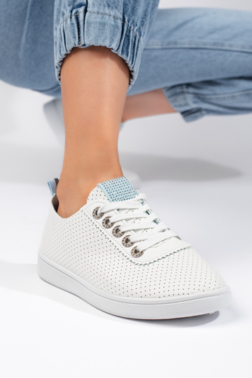 com elementos perfurados,... 2