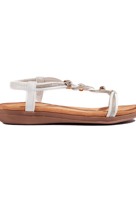 Sandália branca com modelo marcante