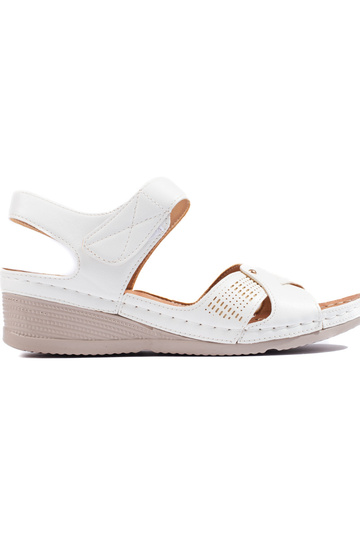 Sandálias femininas...