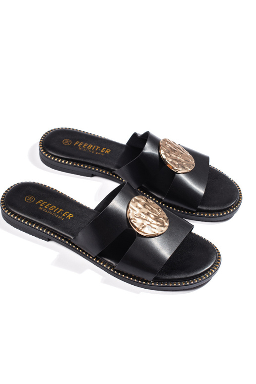 Chinelos pretos modelo clássico