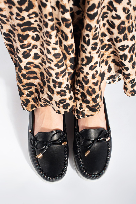 Mocassins pretos com plataforma