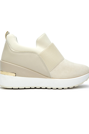 modelo de tênis marfim...