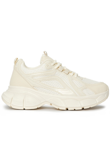 Modelo de tênis na cor bege...