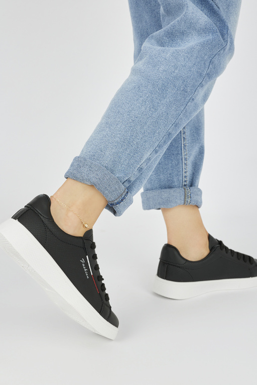 sapatos esportivos clássicos pretos sapatos esportivos clássicos pretos