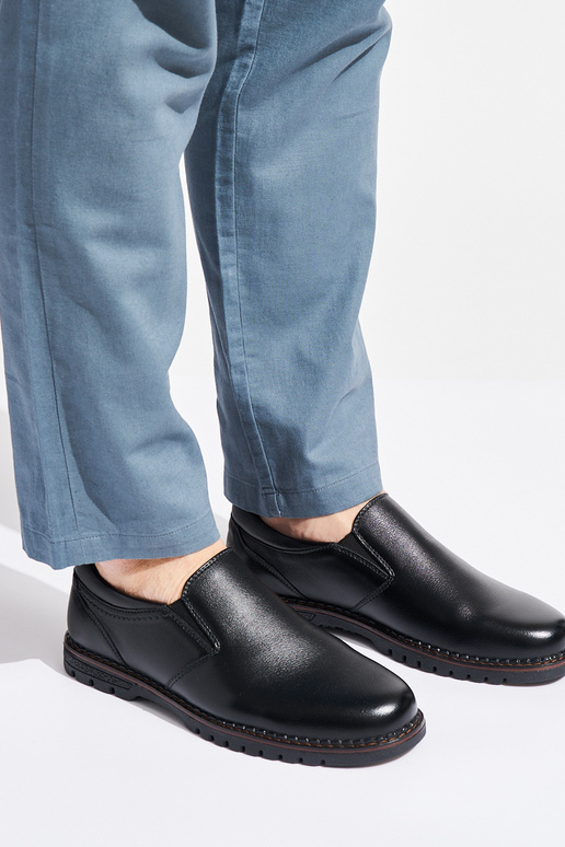 sapatos pretos com fivela para homens