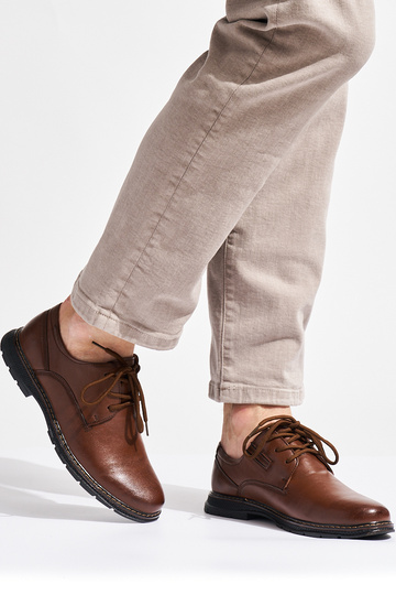 sapatos masculinos estão... 2