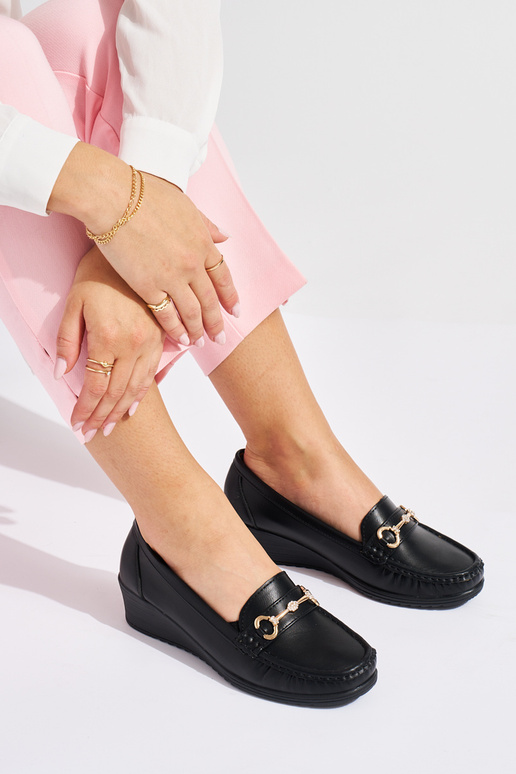 mocassins femininos negros em cunha...