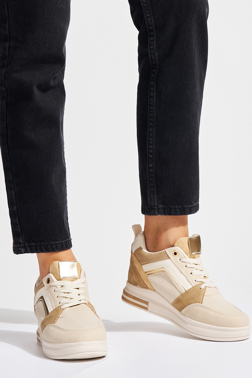 Sapatos femininos modelo tênis bege...