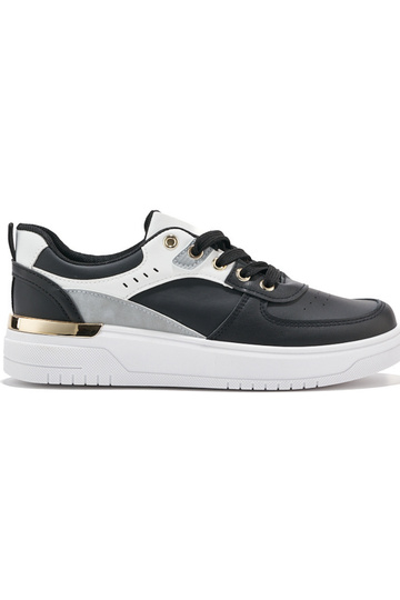 calçados esportivos pretos...