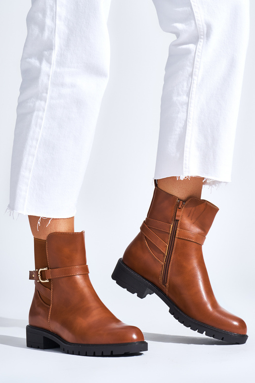 sapatos femininos marrons com fivela...