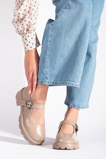 mocassins bege com efeito... 2