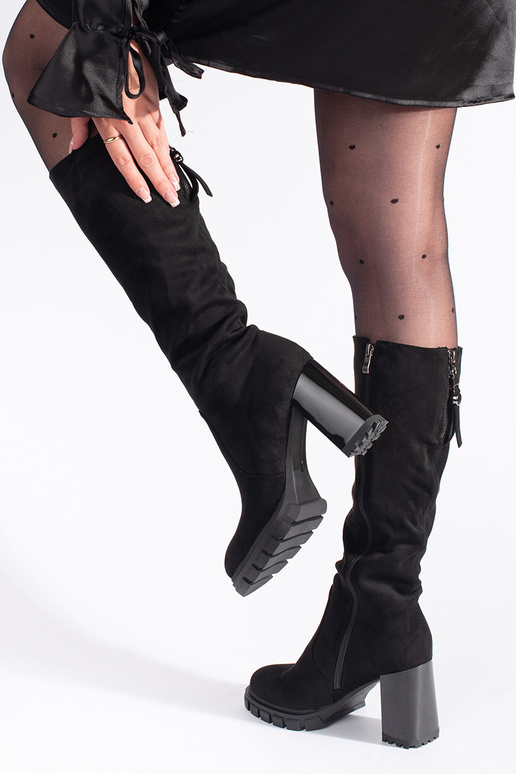 botins de camurça preta com salto botins de camurça preta com salto